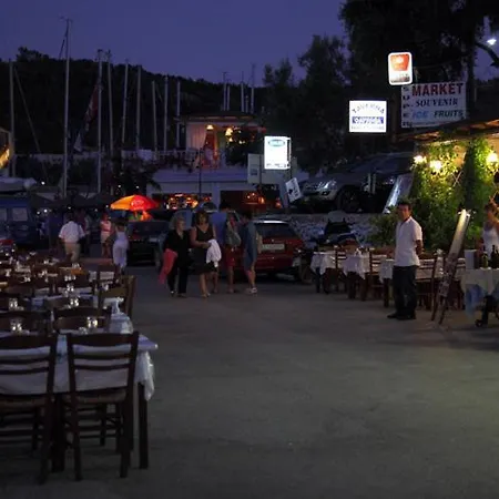 Asterida 公寓式酒店 塞沃塔